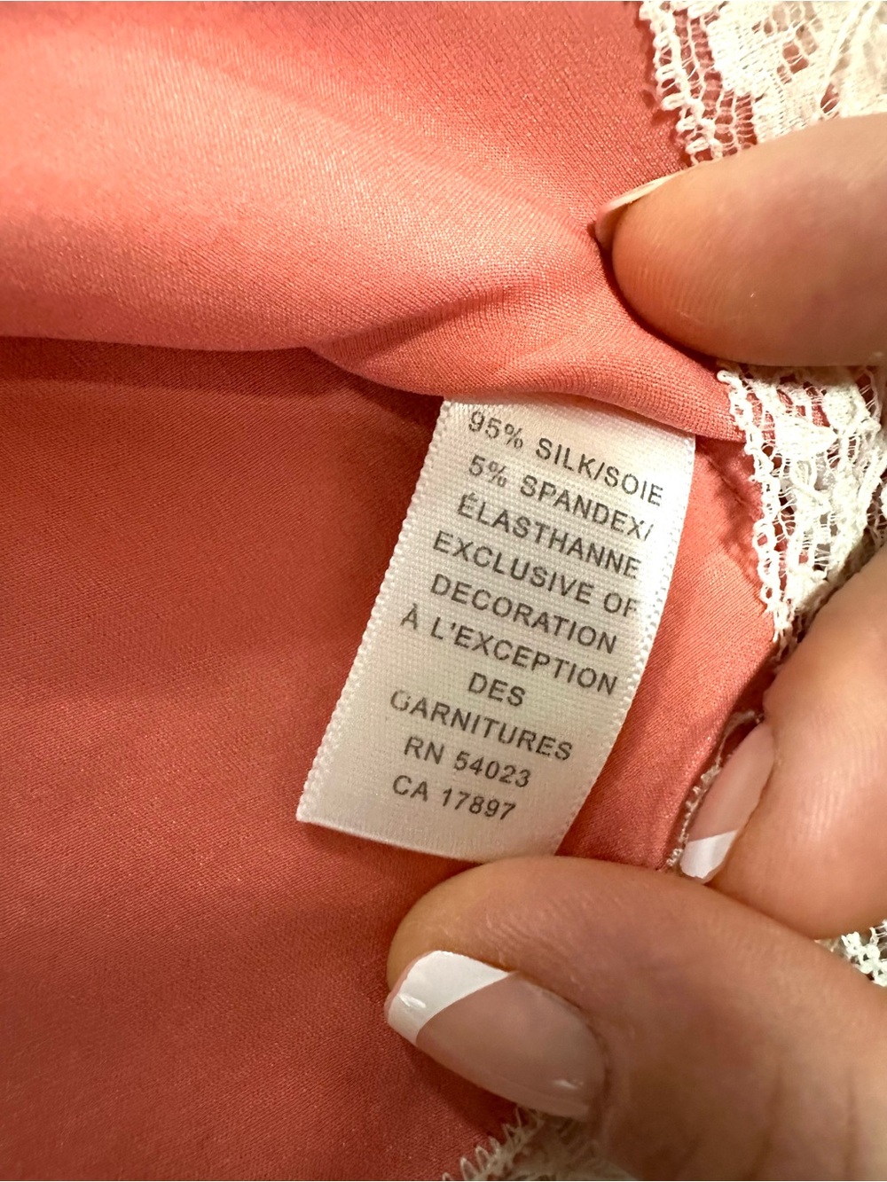 Vintage 🪷 Real Silk Banana Republic Peach Lace Tank Top - Picture 6 of 13